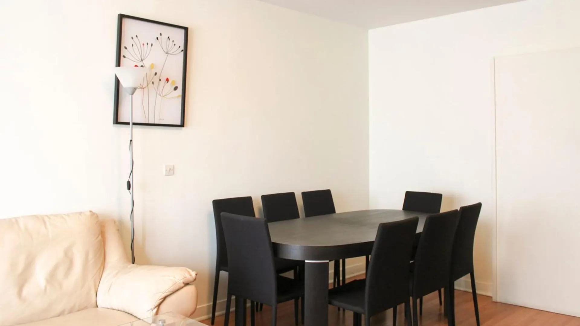Apartamento Spacious 3 Rooms With Balcony In Paris